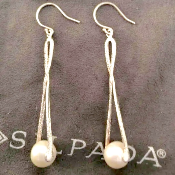 Silpada Vintage Sterling Silver & Pearl Earrings - Picture 3 of 7